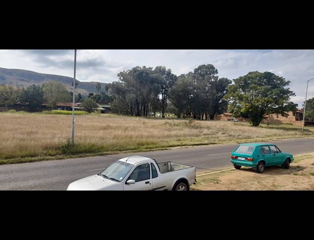 8,224M² VACANT LAND FOR SALE IN SUIDERBERG